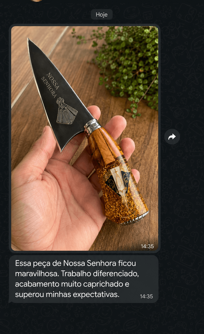 Print da conversa: Essa peça de Nossa Senhora ficou maravilhosa. Trabalho diferenciado, acabamento muito caprichado e superou minhas expectativas.